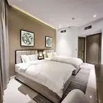 Stunning 2Br Prive Apartment