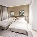 Stunning 2Br Prive Apartment