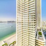 Chic 2Br With Iconic Dubai Eye And Palm Views
