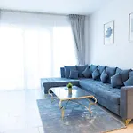 La Vie Beach Front Jbr Apartment By Happy Season