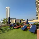 1Br In Elite Residence Marina With Perfect Views!