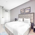 Modern With Stunning City View - Damac Majestine Tower