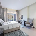 Modern With Stunning City View - Damac Majestine Tower