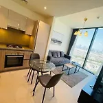 Burj Khalifa Skyline View Sobha Waves - Sobha Hartland