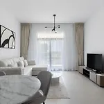 Charming 1-Bd Apt, Mjl Community