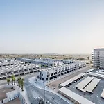 Lovely 1Br Apartment In Mag Eye 910, Mohammad Bin Rashid City By Deluxe Holiday Homes