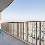 Lovely 1Br Apartment In Mag Eye 910, Mohammad Bin Rashid City By Deluxe Holiday Homes