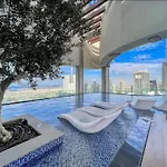 High Floor Apartment In 5 Star Hotel With Infinity Pool Burj View Gym Spa Sauna