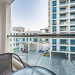 Captivating 1Br At Dec Towers Dubai Marina By Deluxe Holiday Homes