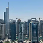 Lux 1Br Direct Access To Dubai Marina 4 People