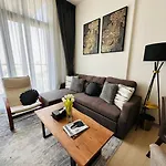 Premium 1Br Fully Furnished Apt With Balcony