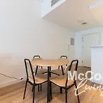 Central 1Br In Marina With Private Terrace & Pool