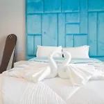 Full Marina View - Luxury Home