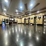 Quiet Partition Room In Tecom Barsha Heights