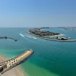 Opulent & Chic - 1 Bedroom - Beachfront