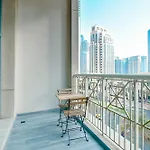 Luxury Escapes - Elegant 3Br Apt With 4 Balconies In 29 Blvd