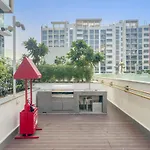 Cozy 1Br With Pool View & Balcony