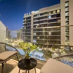Cozy 1Br With Pool View & Balcony