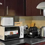 Higuests - Experience Luxury 1Br Living At Autumn-1A In Jvc