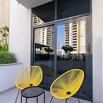 Nasma Luxury Stays - Trendy & Stylish Living Studio At Azizi Riviera 41