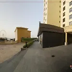 Sundrift Beach Hostel - Jbr