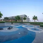 Astonishing 1 Bedroom Apartment In Creek Harbour