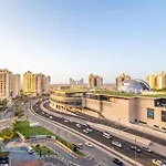 Superhost- Elegant Studio In Palm Jumeirah With Private Beach Access