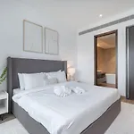 Stylish 2Br Escape For 6 In The Heart Of Dubai Marina