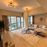 1Br Apt In Business Bay Close To Canal And Dubai Mall!