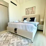 Premium Furnished 1Br Binghatti Corner In Jvc