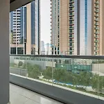 Whimsical 3Br At The Signature, Downtown Dubai By Deluxe Holiday Homes