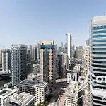 Central 2Br With Stunning Marina Skyline