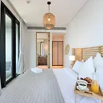 Livbnb - Boho Chic 3B Retreat With Sea View Address Beach Resort