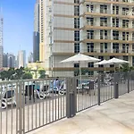 Chic 1Br Apt With Pool And Gym