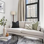 Silkhaus Chic Studio Burj Khalifa Short Walk