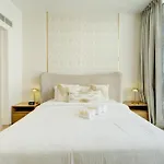Stylish Palm Jumeriah 1-Bed With Private Beach