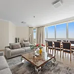 Entire 3 Bedroom With Direct Beach Access