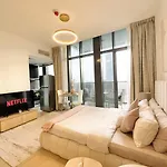 High-Floor Luxurious Living In Jvc, Near Dubai Marina