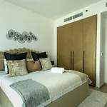 Waves - Luxurious 11Th Floor Retreat In Palace Residences