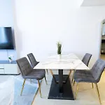 Sky Garden In Difc Apartment By Happy Season