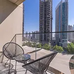 Stylish Urban Living - 1-Bedroom In Burj Royale
