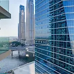 Luxury 1 Bedroom Apartment In Urban Oasis By Missoni