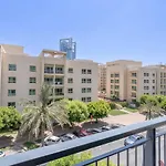 Spectacular 1-Bedroom Perfect For 4 In The Greens