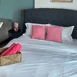 Beautiful Studio Apartment