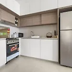 Luxury 1Br Apartment At Creek Edge Tower 2