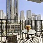 Luxury 1Br Apartment At Creek Edge Tower 2