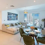 Creek Horizon Tower 1 - 2Br Apartment - Allsopp & Allsopp