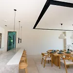 Dubai Hills - Modern 5 Bedroom Expansive Villa By Tlre Holiday Homes
