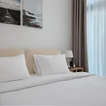 2Br-Bd-15Ns Burj Khalifa Canal Views