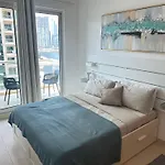 Urban Cozy 1Br Apartment With Canal View - Free Parking